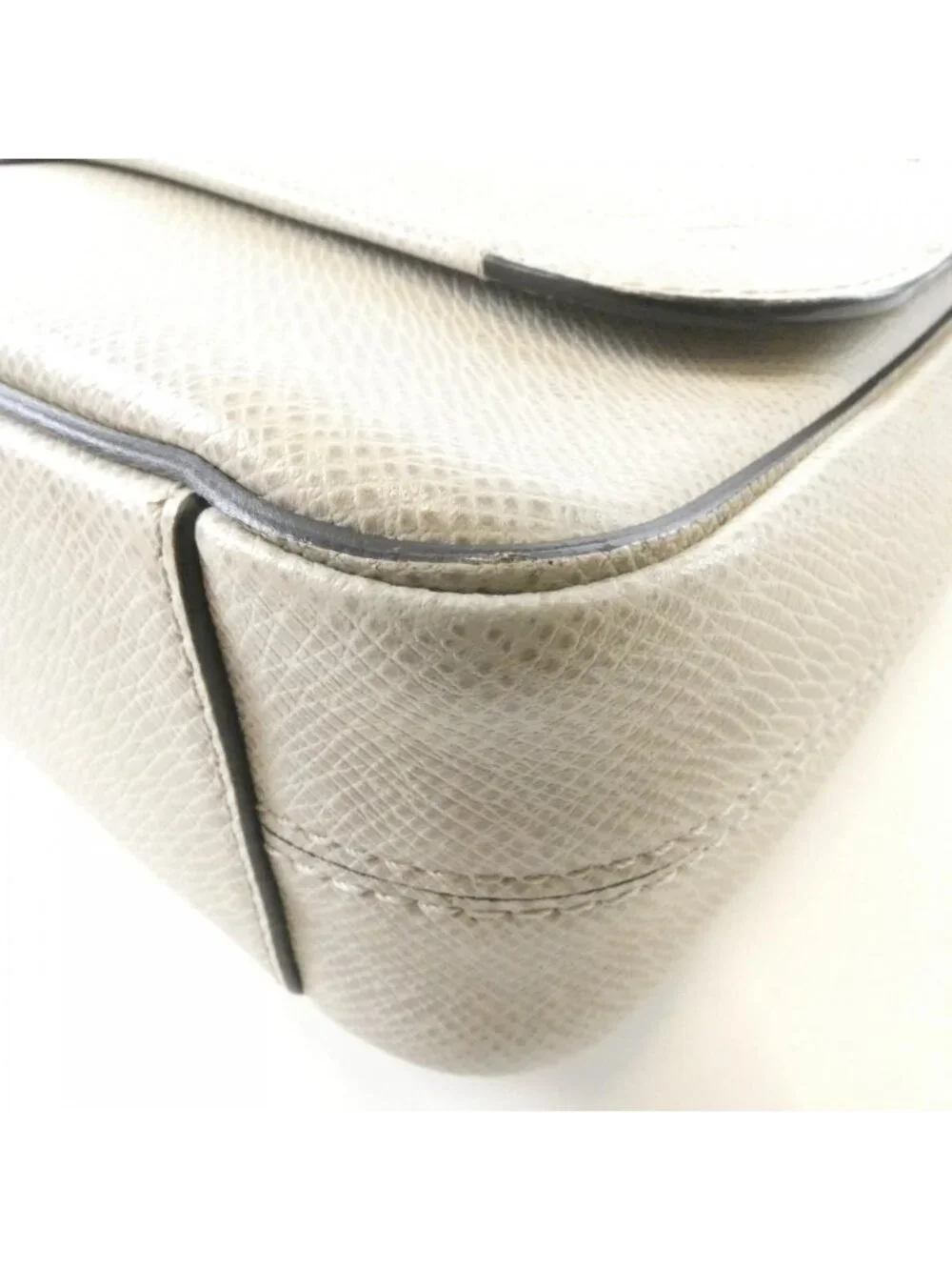 Louis Vuitton brand louis